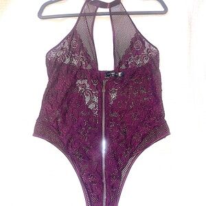 NWOT - Fashion Nova Lace Teddy Bodysuit - L / XL